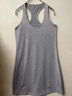#4029 ルルレモン グレー レーサーバック タンク S-M相当