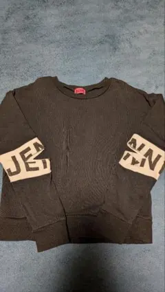 Item thumbnail for item 68464621-aa98-440c-aea7-93301f6d0d64