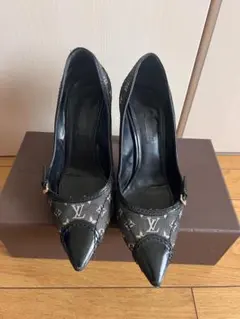 Louis Vuitton モノグラム パンプスのサムネイル