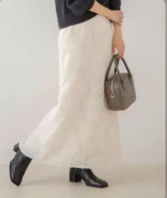 フラワージャガードストレートスカート