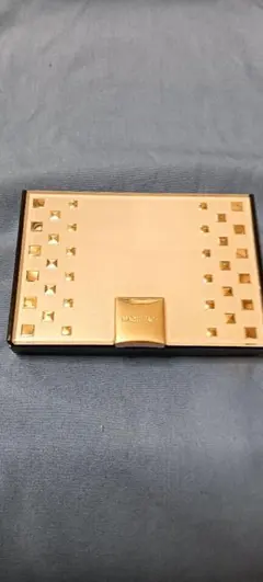 値下げ　パウダーアイシャドウパレット ゴールド装飾