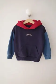 baby GAP フード付きトレーナー 2year