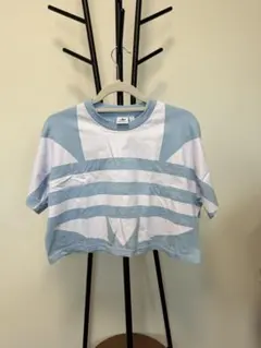 adidas クロップドTシャツ ライトブルー Mサイズ