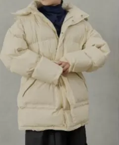 earthy フード付きダウンジャケット アイボリー