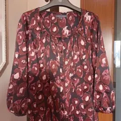 お値下げ美品ローラアシュレイ赤系花柄 七分袖膝丈ワンピース　７号のサムネイル