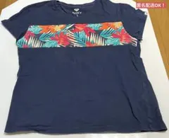 ⭐️最終お値下げです⭐️ロキシー　花柄Tシャツのサムネイル