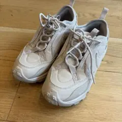 NIKE スニーカー ベージュ レディース