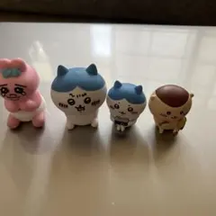 ちいかわ ミニフィギュア 4体セットのサムネイル