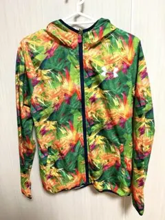 Under Armour ウィンドブレーカー