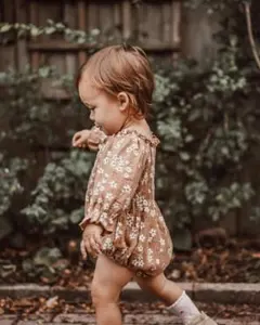 ululu 花柄ロンパース（ブラウン） ヘアバンド