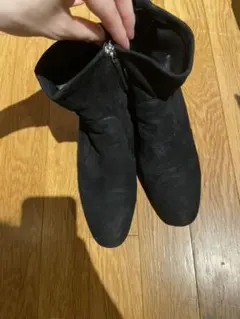 ZARA ショートブーツのサムネイル