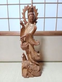 一刀彫 木彫 観音菩薩立像 仏像 彫刻 置物 インテリア 仏教美術