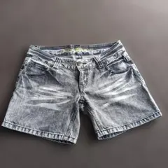 Item thumbnail for item df329db6-eb9a-4cea-b498-474cac249037