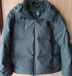 UNIQLO 2024年製シームレス黒ダウンパーカーサイズM