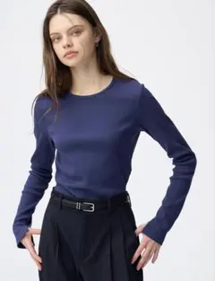 ブラック クロップド 長袖トップス　GU