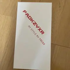 FADKZYXR iPhone 13 シルバーケース