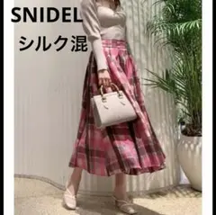 スナイデルSNIDELシアーチェックボリュームスカートピンクシルク混Sサイズのサムネイル