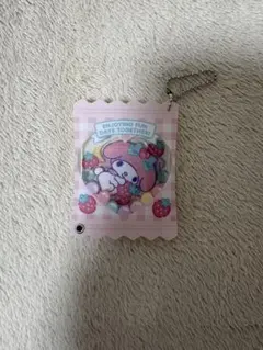 いちごデザインのマイメロ　アクリルキーホルダー