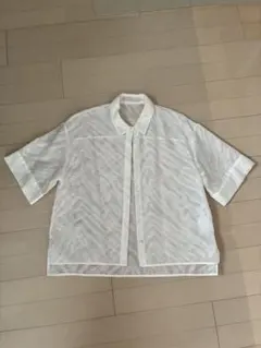 【新品】オンワード樫山 ICB ゼブラシアーJQクロップドシャツのサムネイル