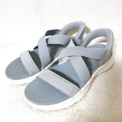 【大人気】Skechers Hands Free Slip-ins 24のサムネイル
