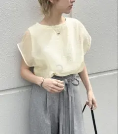 新品未使用　select MOCA シアートップス