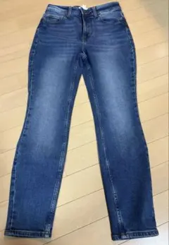 Item thumbnail for item 4fdb0c87-e505-4716-9070-0d1bcc5e9866