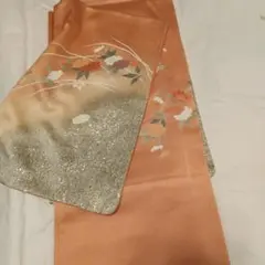 着物　コーラルピンク系　手書き友禅染