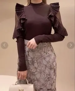 【SNIDEL】プリーツフリルスリーブニットプルオーバー