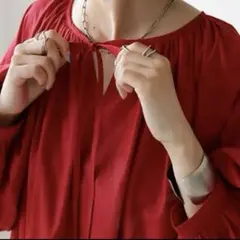 ギャザーワンピース　赤　前後2way マキシワンピース　体型カバー　リボン　海外