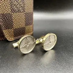 ☆ LOUIS VUITTON カフスボタン 箱 ケース 付き ☆ ☆ LOUIS VUITTON カフスボタン 箱 ケース 付き LOUIS VUITTON