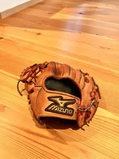Mizuno Victory Stage トレーニンググローブ 赤