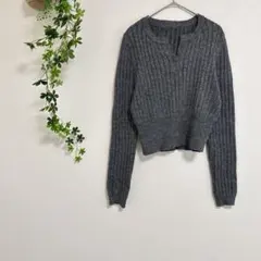 ［Dazy］長袖Vネックセーター（L）リブ編み　グレー