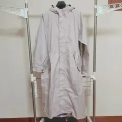 【価格見直し】レディース　薄いピンクのロングレインコート