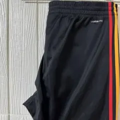 adidas トラックパンツ