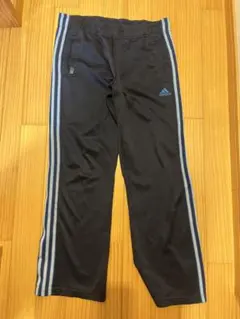 adidas ストライプ 黒パンツ 00s