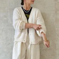 値下新品タグ付BONJOUR SAGAN シャギーVネックカーディガンアイボリー