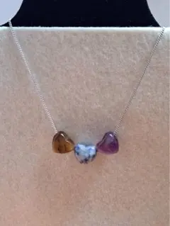 ハート型天然石ネックレス