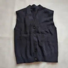 無印良品　ベスト　黒