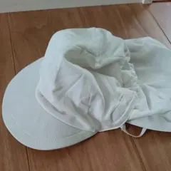 カラー帽子 白