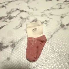 ファミリア　ベビー靴下 ピンク　片足のみ　7-9cm 新生児〜6ヶ月