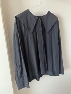 ダークグレー 大きな襟 シャツ M