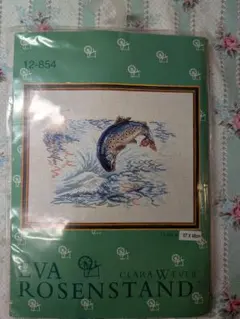 EVA ROSENSTAND 刺繍キット 12-854 跳ねる魚