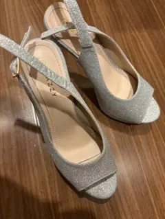 シルバー グリッター 高ヒール パンプス