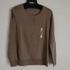 【新品未使用タグ付】ユニクロ エクストラファインメリノ　クルーネックカーディガン