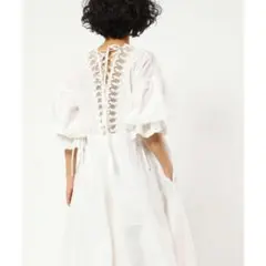 フリーダ　バックレースワンピース　ロングワンピース　Aライン 春ワンピース