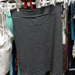 FOREVER 21 ボーダー柄 タイトスカート