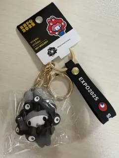 黒ミャクミャク なりきり　キーホルダー　マイメロディ　ブラック　サンリオ　立体