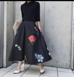 アメリ ヴィンテージ AMANDA 花柄スカートのサムネイル