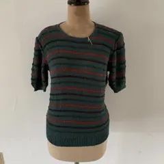 緑と赤のストライプ 半袖ニットセーター