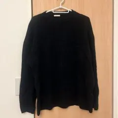 美品　GU ブラック Lサイズ ポケット付きセーター